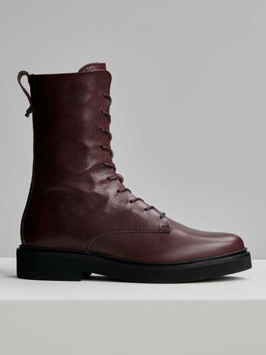 VARLEY Boyten Lace-Up Nappa Leather Boot Decadent Chocolate $428 NWB Sz 7 - Picture 1 of 7